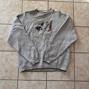 Croft & Barrow Gray Crewneck Sweater with Wolf Design